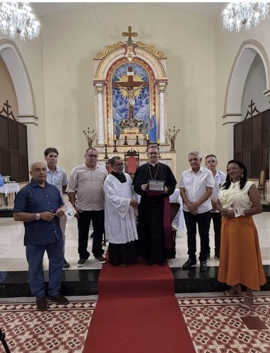 Dom Edilson Nobre visita Santuário Nosso Senhor do Bom Fim e recebe Moção de Aplausos